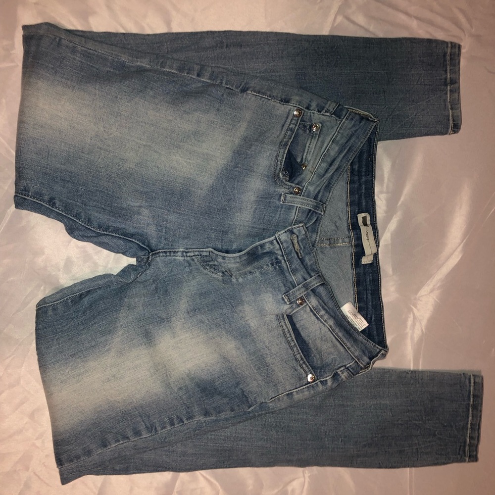 skinny jeans